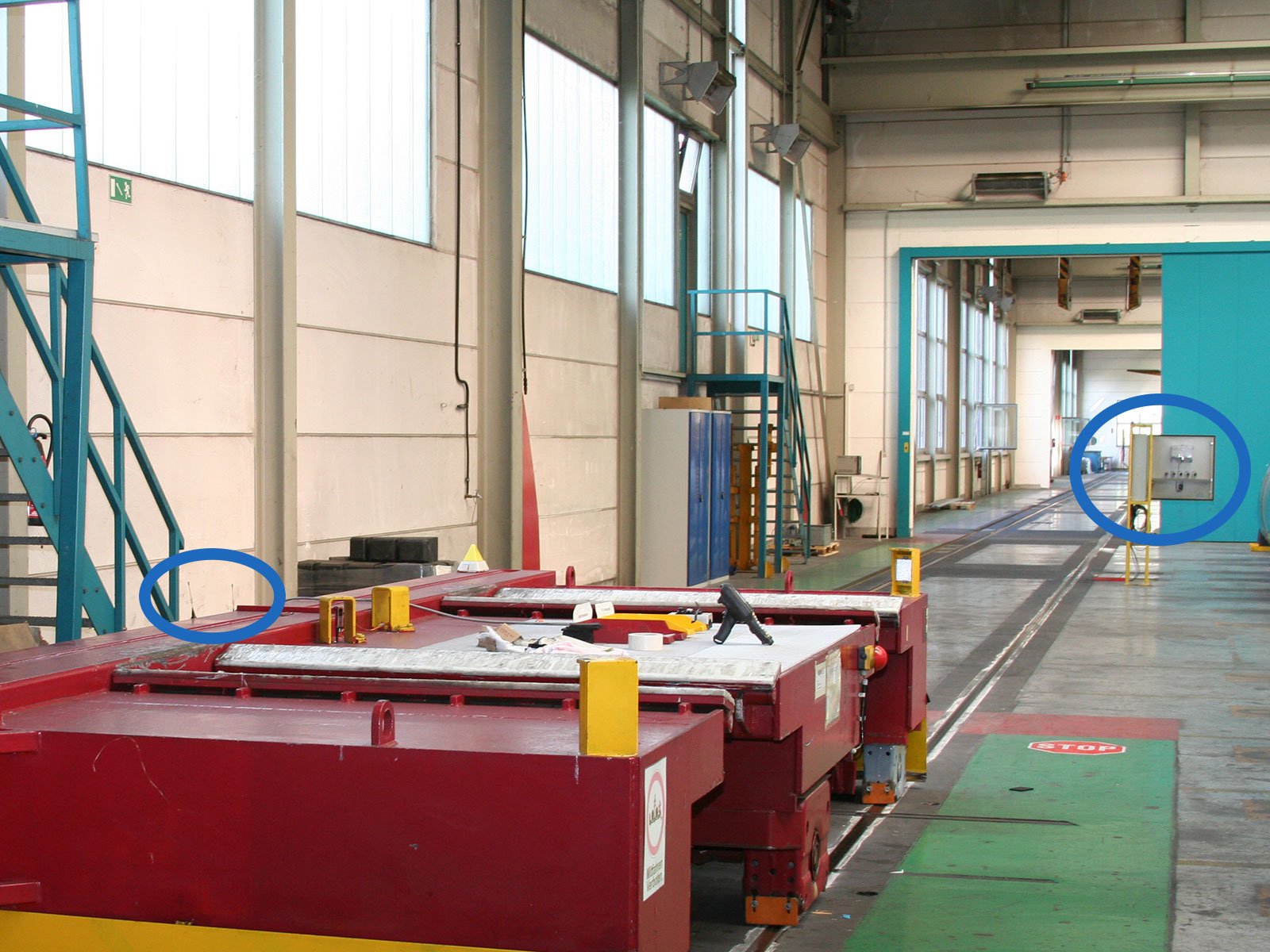 Aperam Kaltwalzwerk Funkstrecke zwischen Transportfahrzeug und Steuerung.