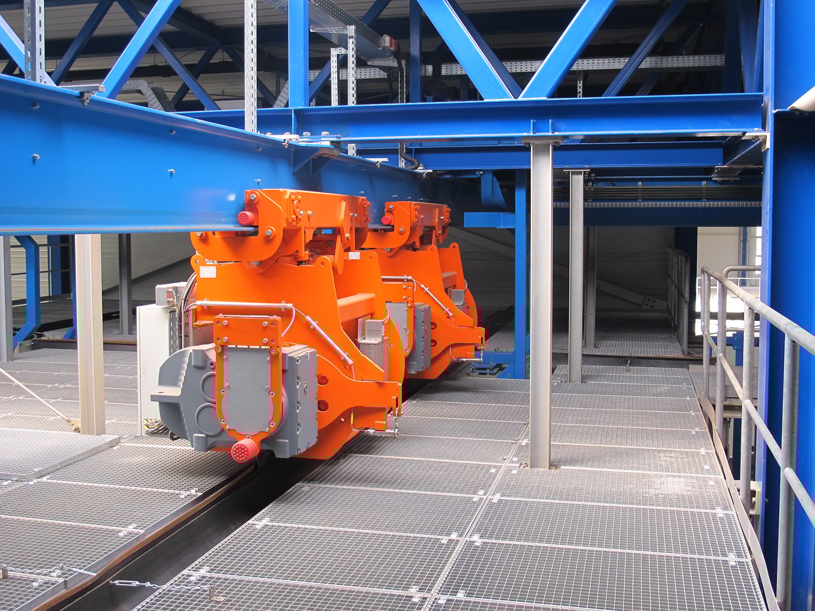 Die Krankatze empfängt und sendet Daten über den DATAEAGLE Slave. Die maximale Reichweite zwischen Master und Slave beträgt 300m unter Verwendung von Bluetooth als Funktechnik.