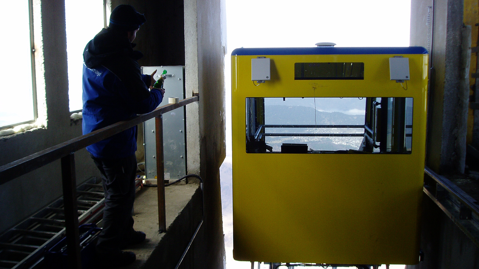 <span id="hs_cos_wrapper_name" class="hs_cos_wrapper hs_cos_wrapper_meta_field hs_cos_wrapper_type_text" style="" data-hs-cos-general-type="meta_field" data-hs-cos-type="text" >Inclined lift in Georgia</span>