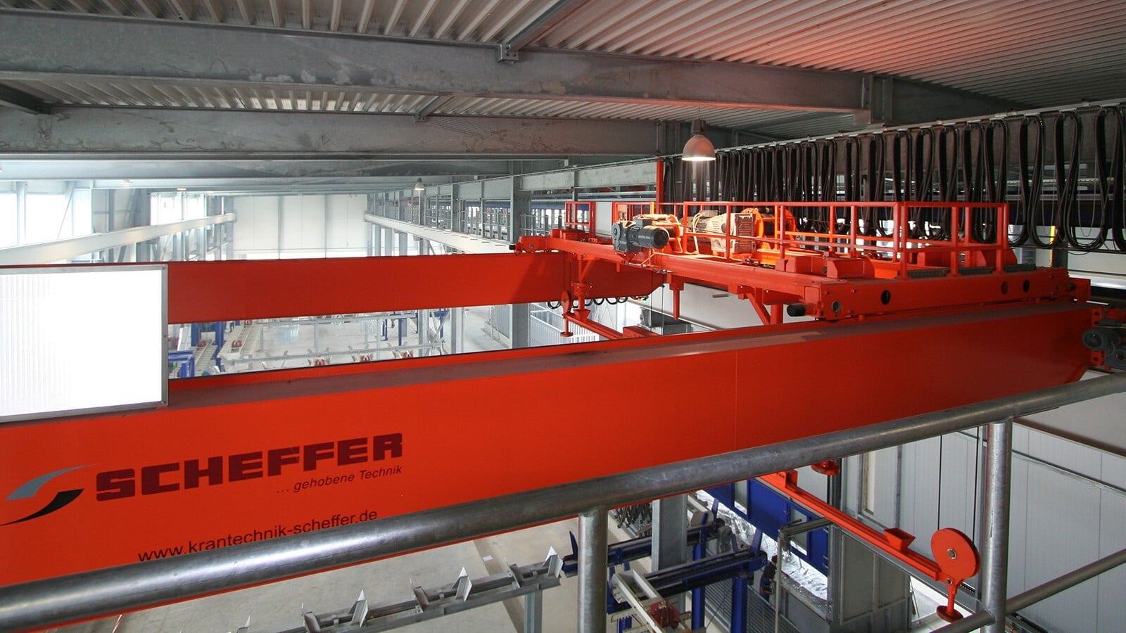 Crane system in an industrial hall used for galvanising